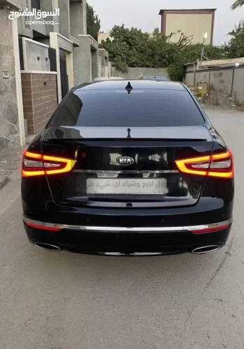 KIA K7