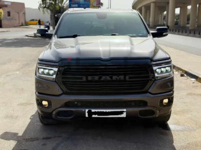 RAM 1500 BIG HORN 2021