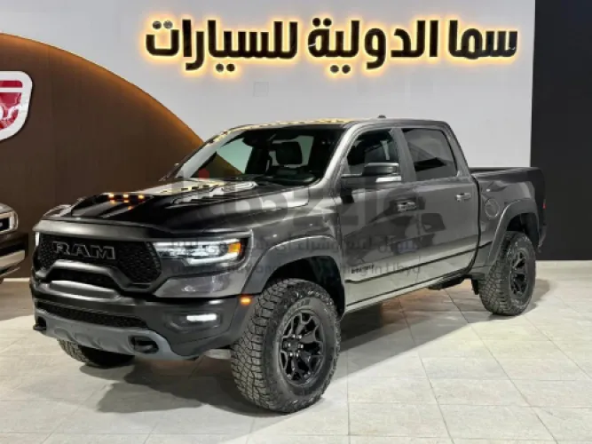 دودج رام TXR 2022