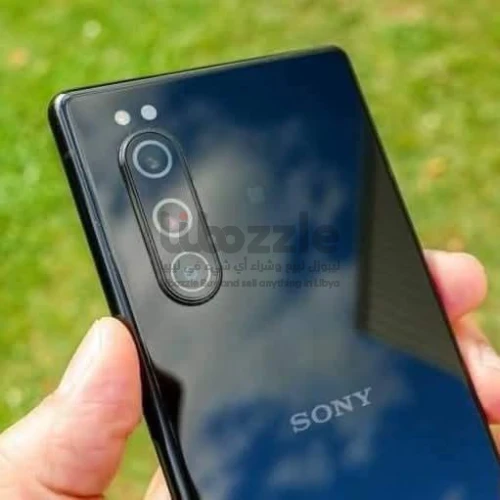 Xperia 5