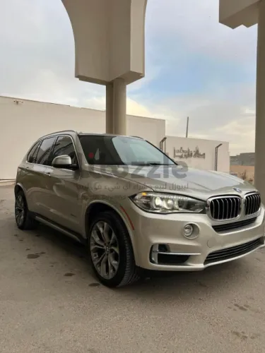 بي ام دبليو X5 2016