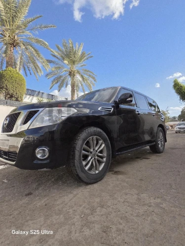 نيسان باترول 2013 ماشيه 33 الف بحاله الدار