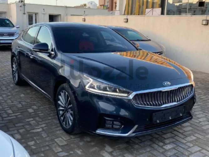 كيا كادنيزا