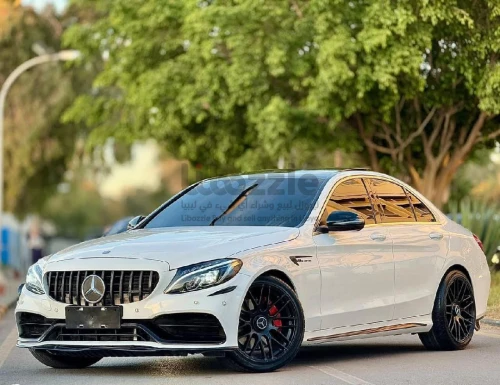مرسيدس C 63 AMG 2018