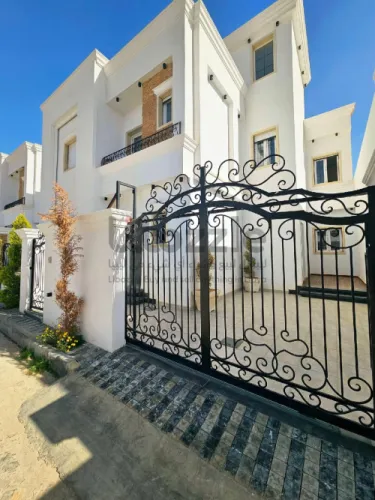 فيلا من طابقين مفصولات بسعر ممتاز جداااا 🔥