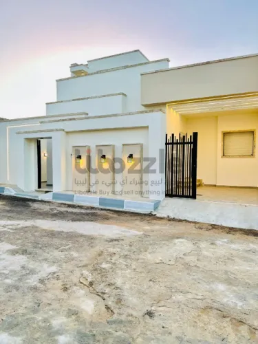 منزل ارضي تشطيب حديث