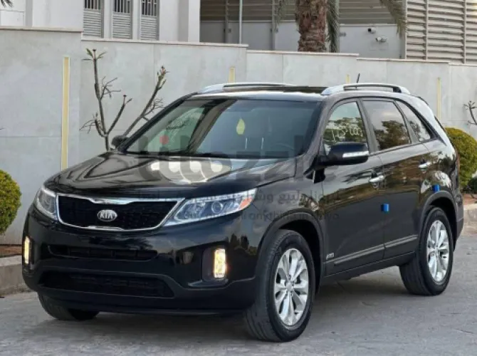 كيا سورينتو 2015