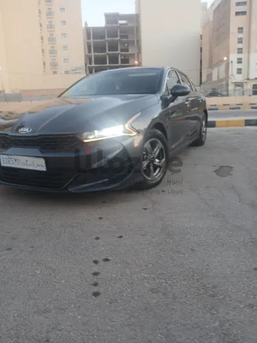 كيا k5 موديل 2021