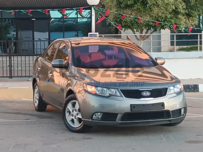 كيا فورتي 2010  كيف واصله