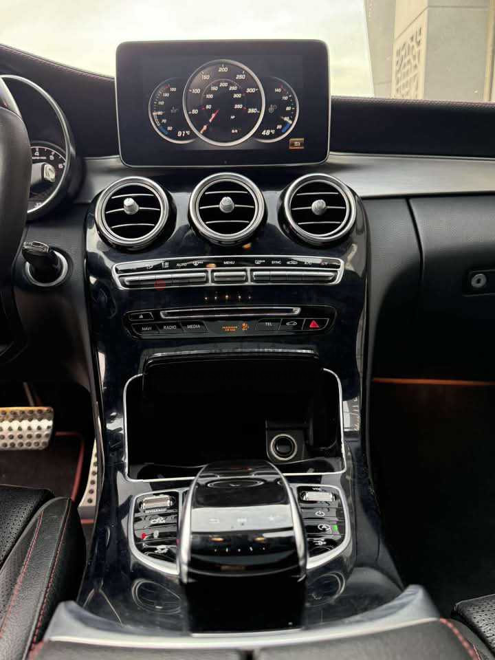 MERCEDES BENZ C43 AMG 2017