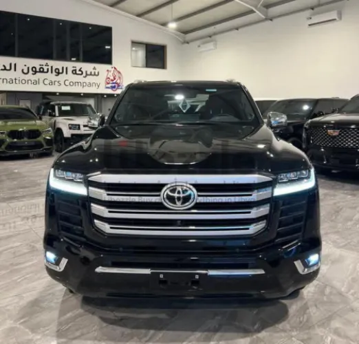 تويوتا لاندكروزر VXR 2024