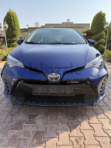 تيوتا كورولا 2017 ماشيا 43 الف ميل للبيع