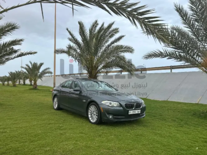 Bmw f10 للبيع.  0920632268