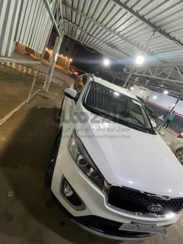 كيا سرنتو 2018للبيع