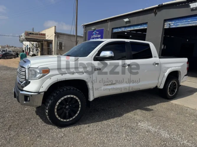 تندرا ليميتد 2017 صالة TRD