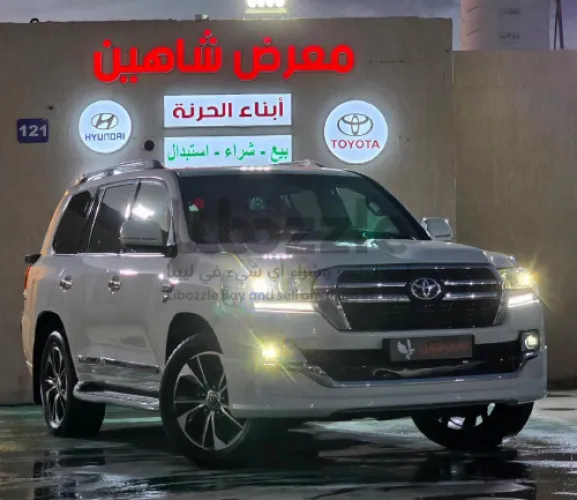 تويوتا لاندكروزر