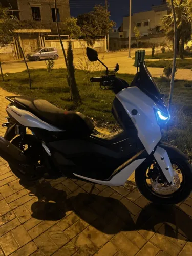 Yamaha Nmax