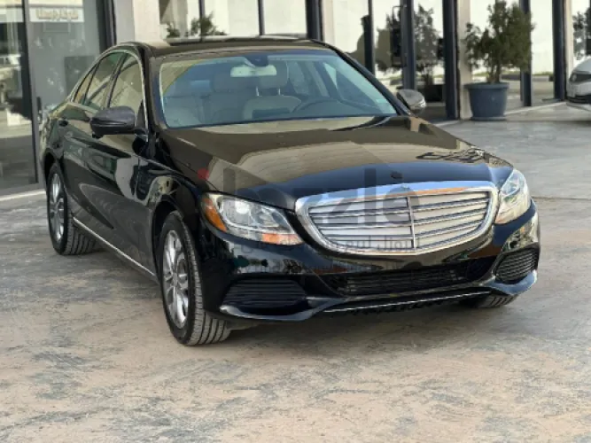 مرسيـدس C300-2015 دفع خلفي