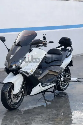 Tmax 530 2013