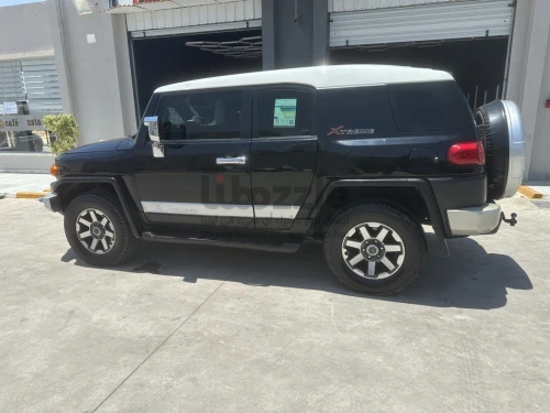 تويوتا. اف جي. الدار