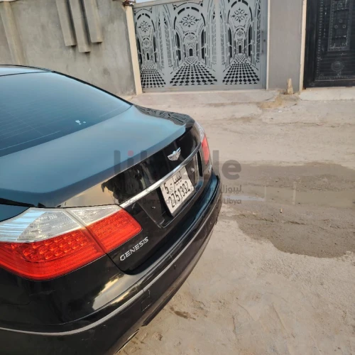 جينسس للبيع