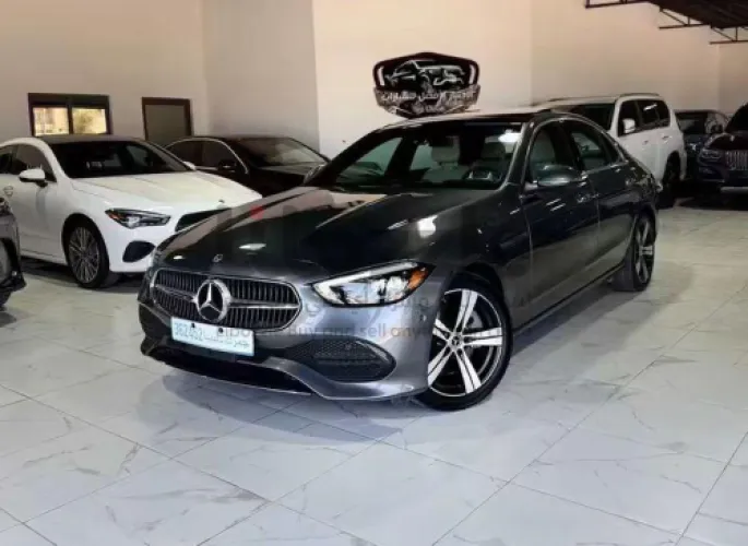 مرسيدس C 300 2024