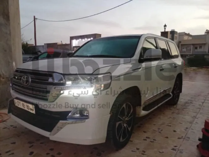 تويوتا لاندكروزر 2009