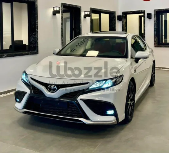 تايوتا كامري 2023