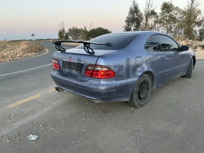مرسيدس clk200 موديل 2002