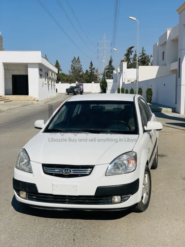 كيا ريو 2008