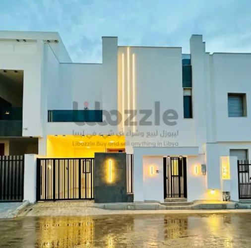 فيلا دورين  وملحق للبيع #بسعر مناسب جدا