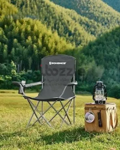 كراسي رحالات قابلة للطي بسهولة كل كرسي يحمل حتى 15