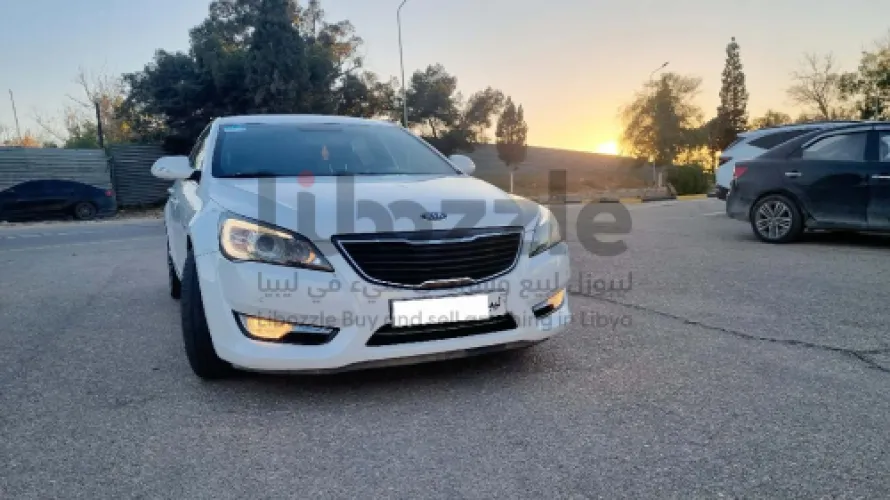 كادينزا 2012 للبيع