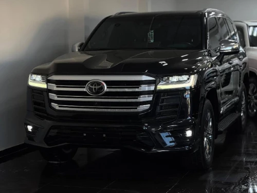 تويوتا لاندكروزر 2023