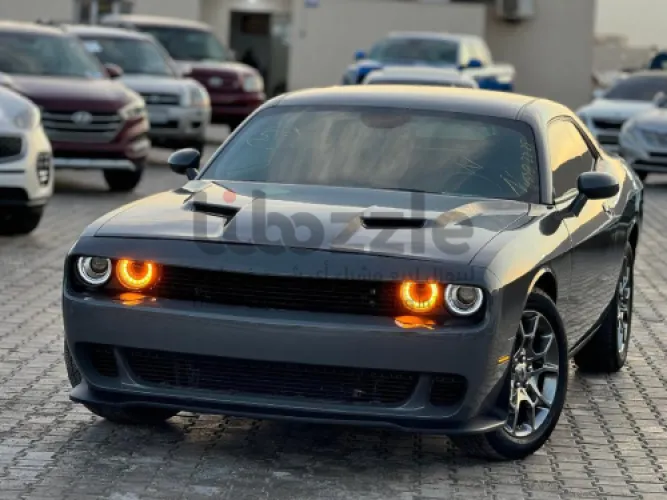 دودج تشالنجر R S