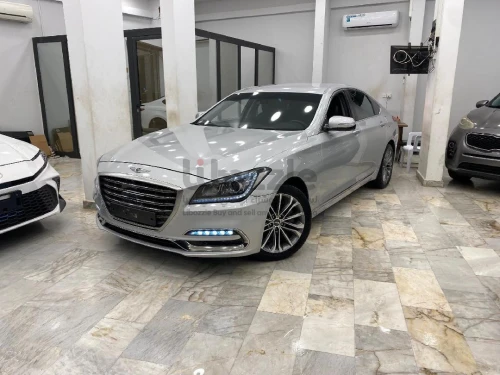 هونداي جينيسيس 2017