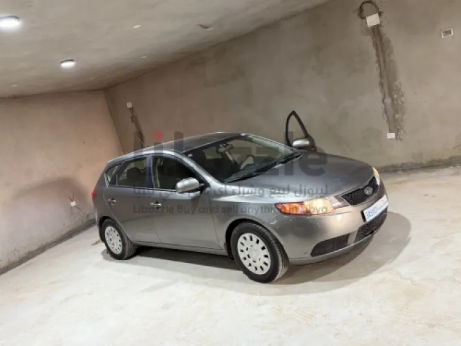 كيا فورتى 2011.  سعر 21 الف  0918200401