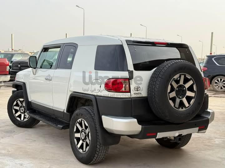 تويوتا FJ