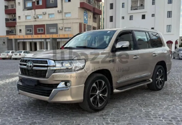تويوتا لاندكروزر