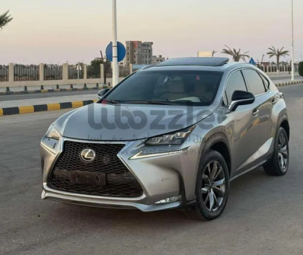 لكزس NX300 2018