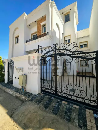 فيلامن طابقين مفصولات بسعر ممتاز جداااا 🔥