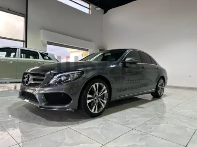 مرسيدس C 300 2017