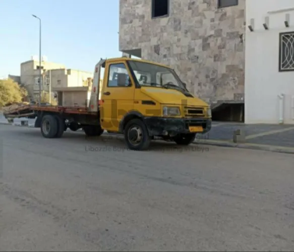 ايفيكو ساحبه