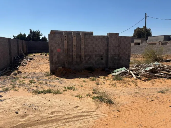 استراحة نصف تشطيب للبيع