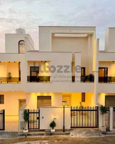 🏡 خمسة فيلات بمواصفات مميزة وموقع استراتيجي