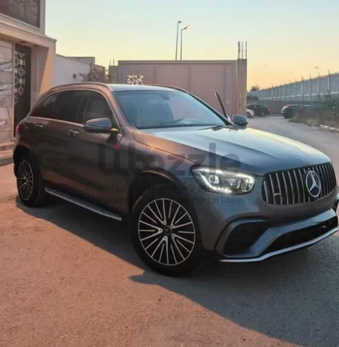 مرسيدس GLC 300 2018