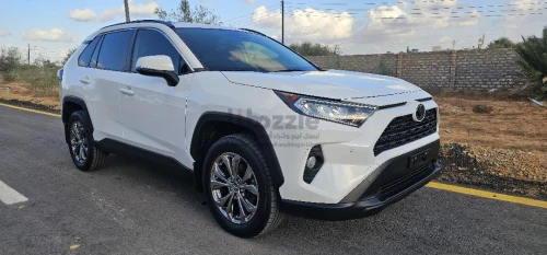 تويوتا راف 4 2020