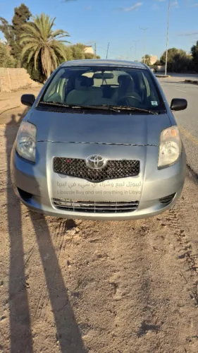 تيوتا يارس للبيع