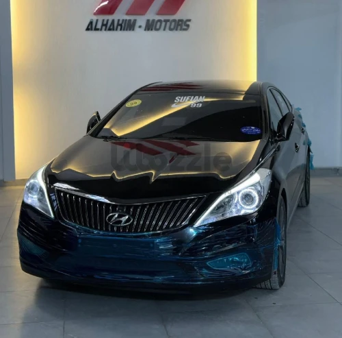 هونداي أزيرا